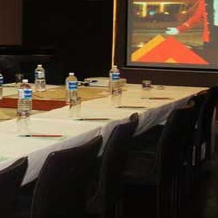 Hotel Siesta Hinjewadi Pune Exterior photo